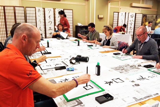 Japanese Calligraphy Experience - Calligraphy Materials and Tools