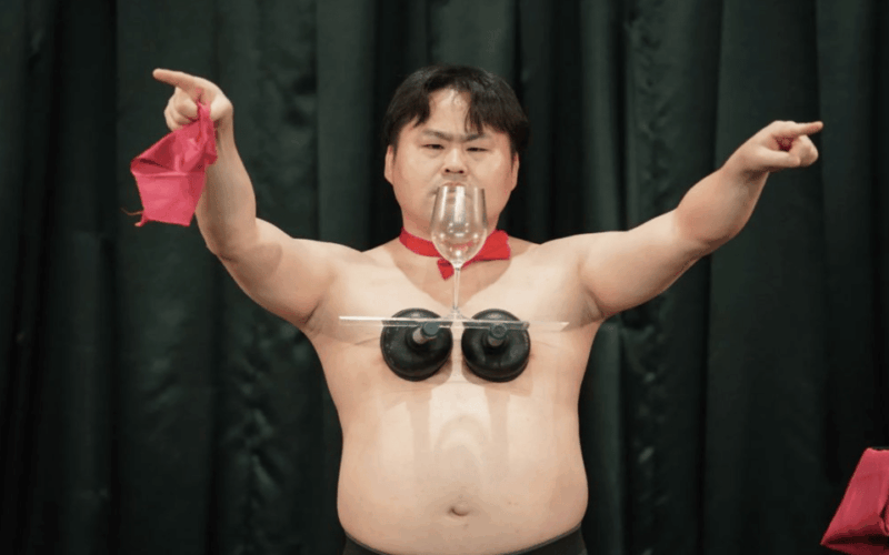 Japanese Comedian English Show & All-You-Can-Drink Bar Tour - Tour Highlights