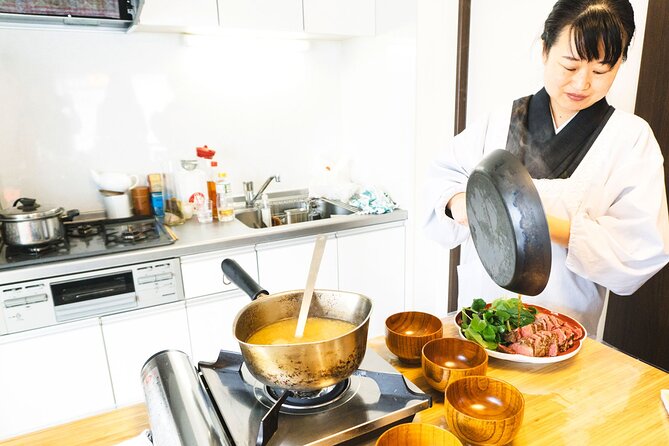 Japanese Cooking Class in Osaka With a Culinary Expert - Live Cooking Demonstrations