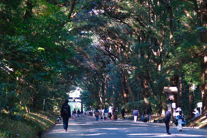 Japanese Food History and Art Tour With Licensed Guide - Delving Into the Influence of Shinto and Buddhist Principles