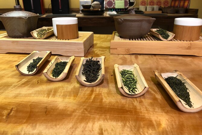 Japanese Tea Discovery Experience at Famous Tea House in Kyoto - Interacting With the Tea Experts Insights