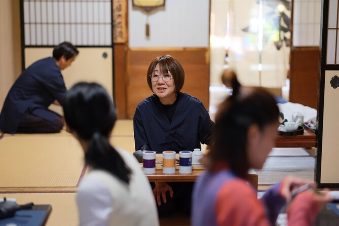 Japanese Tea With a Teapot Experience in Takayama - What to Expect