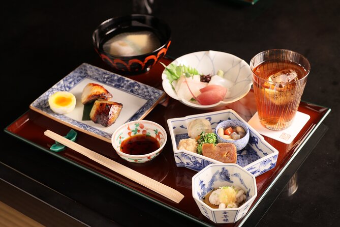Japanese Traditional Exclusive Geiko Experience in Kyoto - Dinner and Alcoholic Beverages