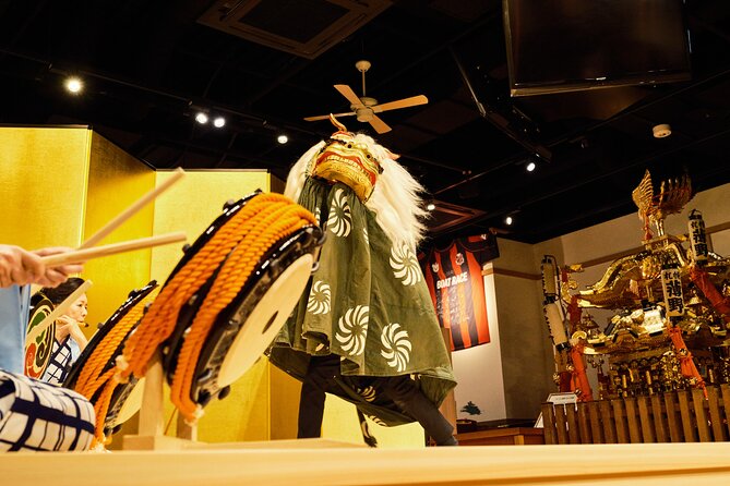 Japanese Traditional Shishimai Dance and Private Hokkaido Dinner - Transportation and Participation
