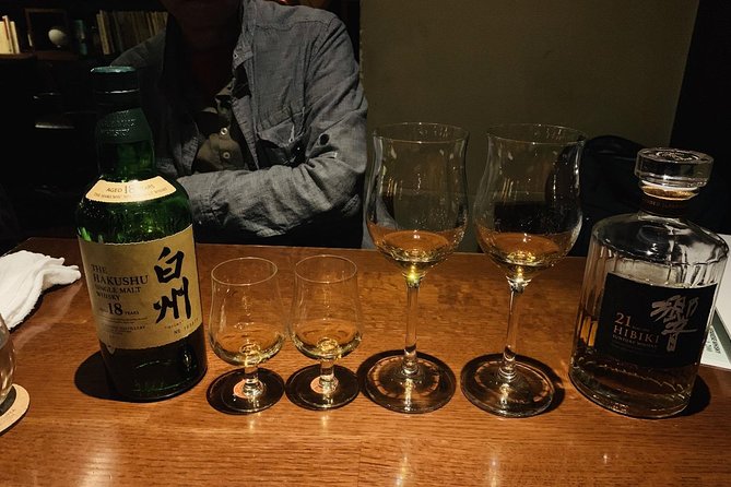 Japanese Whisky Tasting Experience at Local Bar in Tokyo - Discovering a Local Insiders Spot