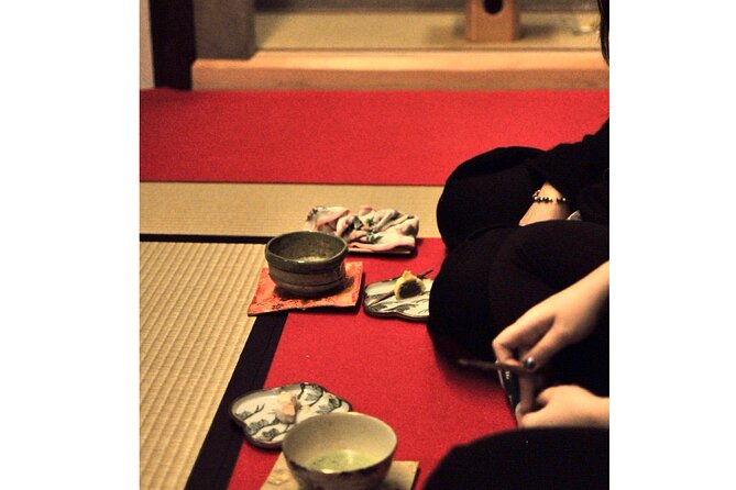 Japans Customs of Ikebana Art, Tea Ceremony & Kimono Welcome - Embracing the Beauty of the Kimono