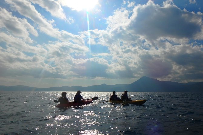 Japan's No. 1 Water Quality National Lake Shikotsu, Hokkaido's First Landing Clear Kayak Tour Difficulty Level (Medium) - Difficulty Level and Experience