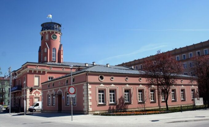 Jasna Gora and Czestochowa Private Tour From Katowice by Car - Important Information
