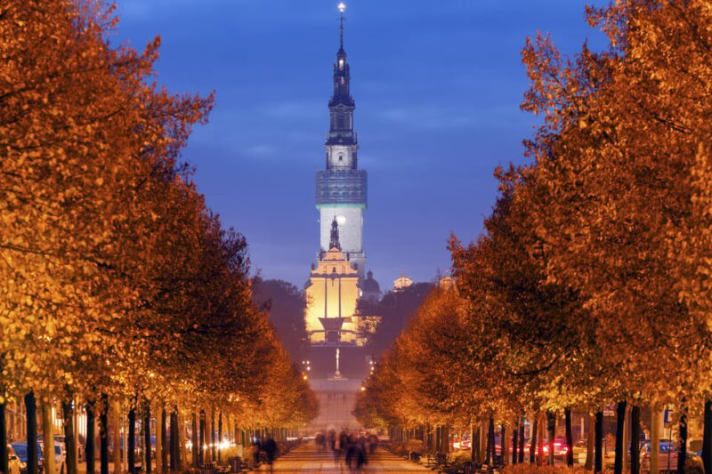 Jasna Gora & Black Madonna Private Tour From Lodz With Lunch - Key Points