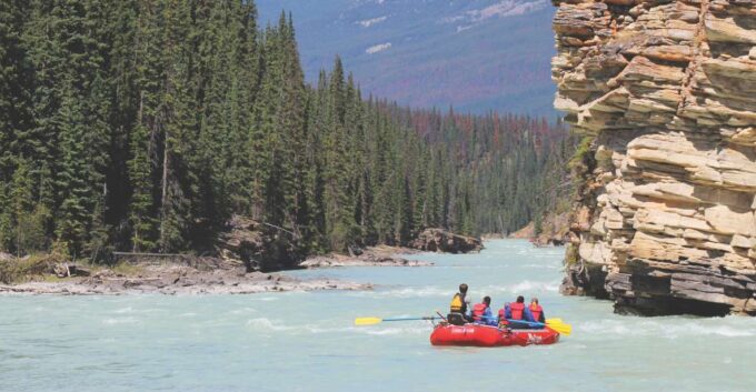 Jasper: Canyon Run Family Whitewater Rafting - Recommended Attire