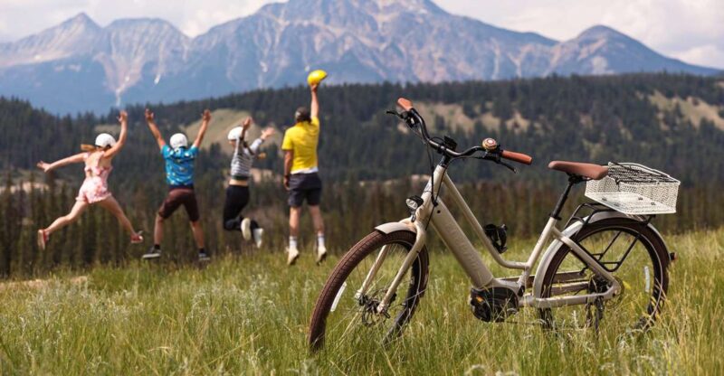 Jasper: Jasper National Park Guided E-Bike Tour With Meal - Itinerary Highlights