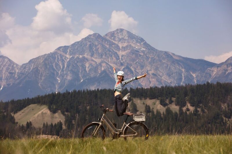 Jasper: Jasper National Park Guided E-Bike Tour With Meal - Included in the Tour