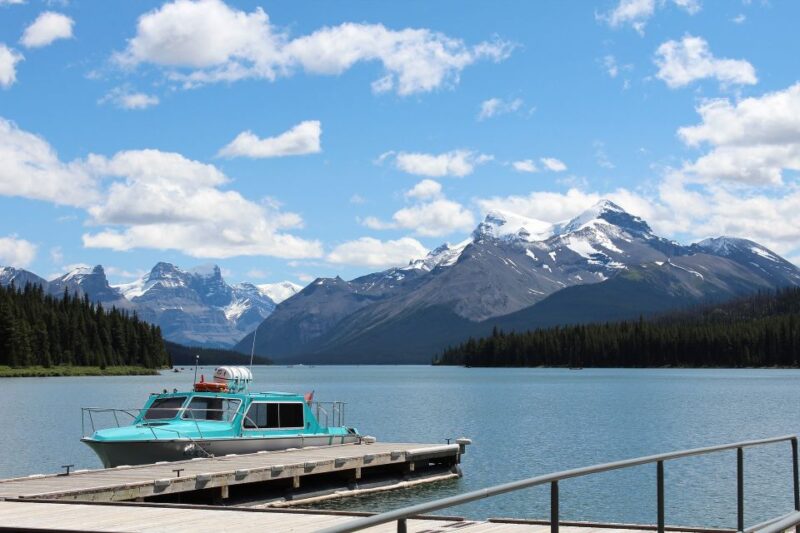 Jasper: Maligne Valley Wildlife Watching & Boat Tour - Wildlife Viewing