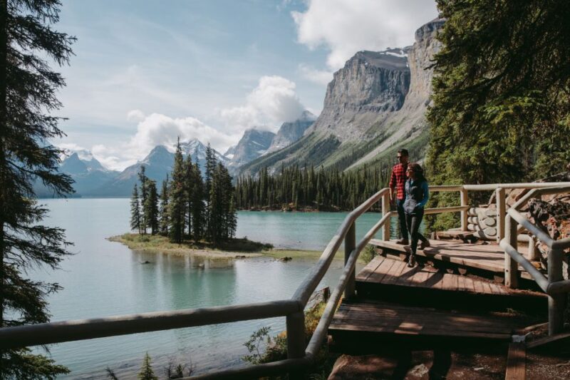 Jasper National Park: Maligne Lake Cruise With Guide - Meeting and Important Information