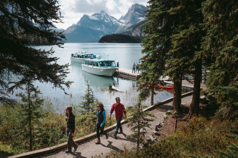 Jasper National Park: Maligne Lake Cruise With Guide - Customer Reviews