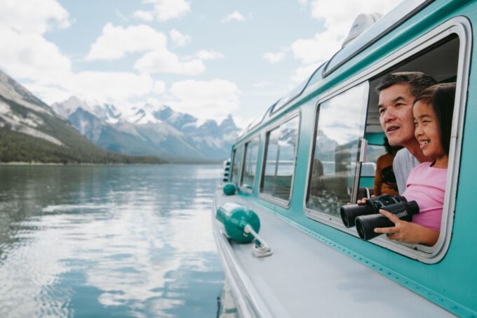 Jasper National Park: Maligne Lake Cruise With Guide - Cruise Details