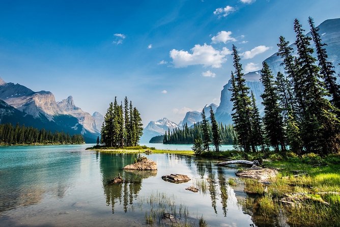 Jasper National Park Tour: Maligne Valley, Medicine Lake and Spirit Island - Inclusions and Schedule