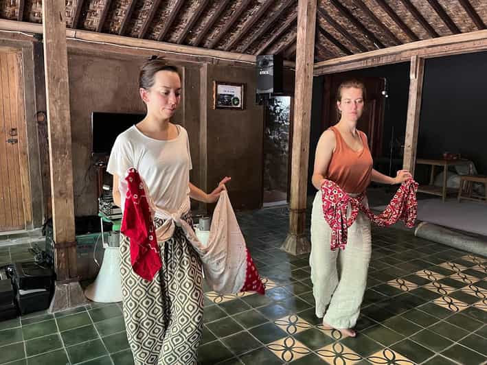 Javanese Dance Workshop With Kraton Palace Dancer - Experience Highlights