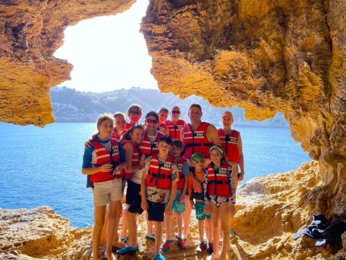 Javea: Cala Portixol Kayak Tour With Snorkel & Cliff Jumping - Frequently Asked Questions