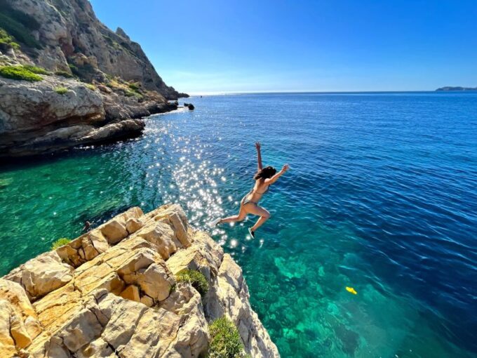 Javea: Cala Tango and San Antonio Nature Reserve Kayak Tour - Tour Availability