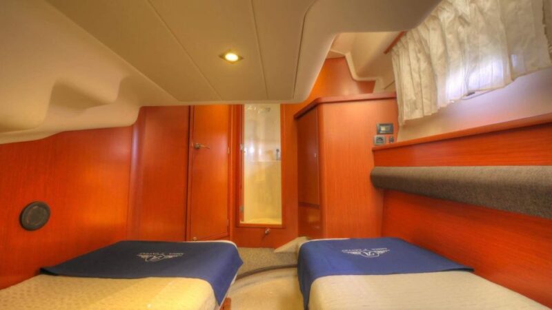 Jeanneau Prestige 440 Fly Private Boat Tour - Experience Highlights