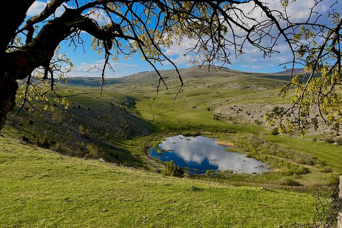 Jeep Safari Blace-Blatacko Lake - About Your Stay