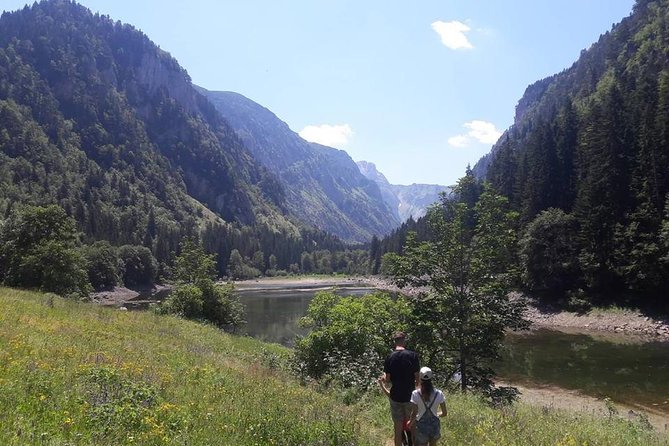 Jeep Safari National Park Durmitor - Savoring Local Cuisine and Drinks