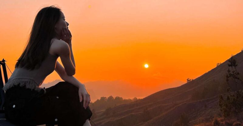 Jeep Sunrise & Natural Hot Spirng - Included Services