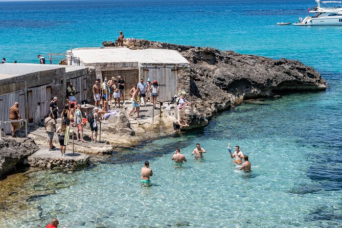 Jeep Wrangler Tour Ibiza - Inclusions and Accessibility