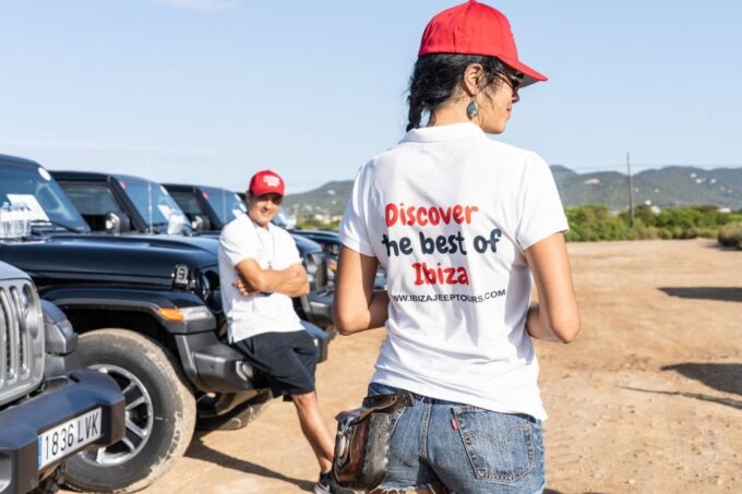 Jeep Wrangler Tour Ibiza - Torre Den Rovira Journey