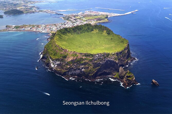 Jeju Folk Village, Hueree Natural Park, With Seongsan Ilchulbong - Key Points
