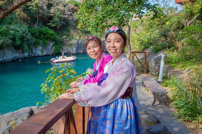[Jeju] Hanbok Rental Experience/Korean Traditional Clothes Rental Shop - The Practical Side: What To Know