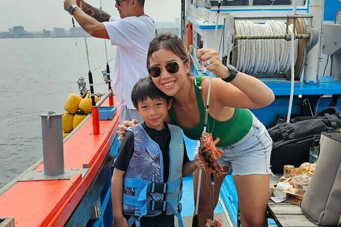 Jeju Hidden Gem Sea Boat Fishing Tour with Lunch - The Seafood Lunch: A Highlight