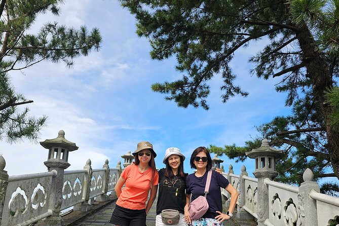 Jeju Island Jumbo Taxi Private Tour With Mr.Hong West of Jeju - Osulloc Tea Plantation Visit