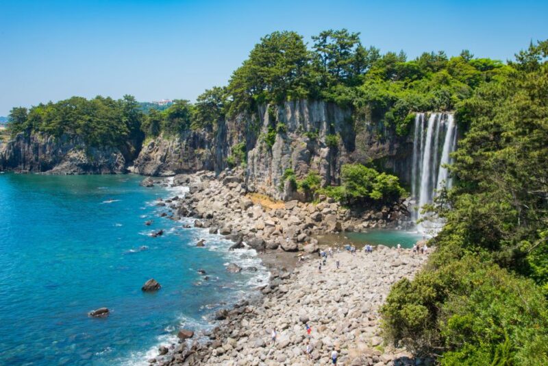 Jeju Island Private VIP Day Tour - Yakcheonsa Temple