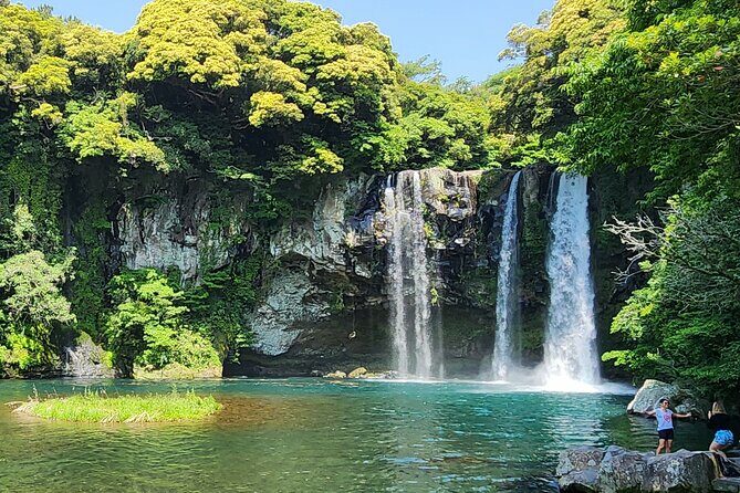 Jeju island Southern UNESCO Day Tour With Hallasan MT - Key Points