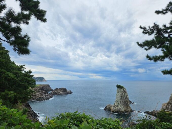 Jeju Island Southern UNESCO Day Tour With Lunch Included. - Coastal Highlights