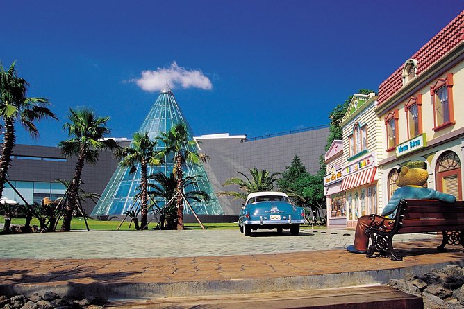 Jeju Island West UNESCO Day Tour With Lunch Included - Licensed Guide and Transportation