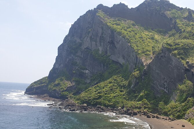Jeju Private Day Tour- Seongsan Ilchulbong & Haenyeo Performance - Contact Information and Additional Details