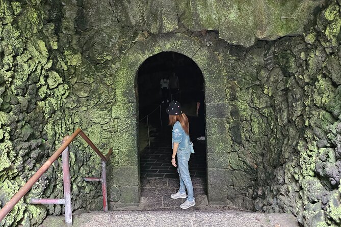 Jeju Private Tour Package -West of Jeju (Handam & Yongmeri Coast) - Yongmeri Coastal Drive