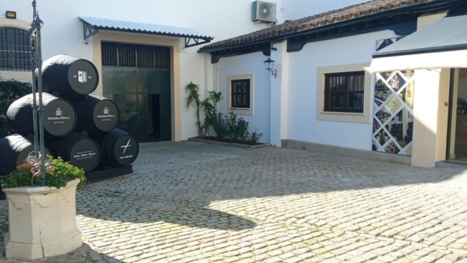 Jerez De La Frontera: Sherry Winery Tour With Tasting - Accessibility and Languages