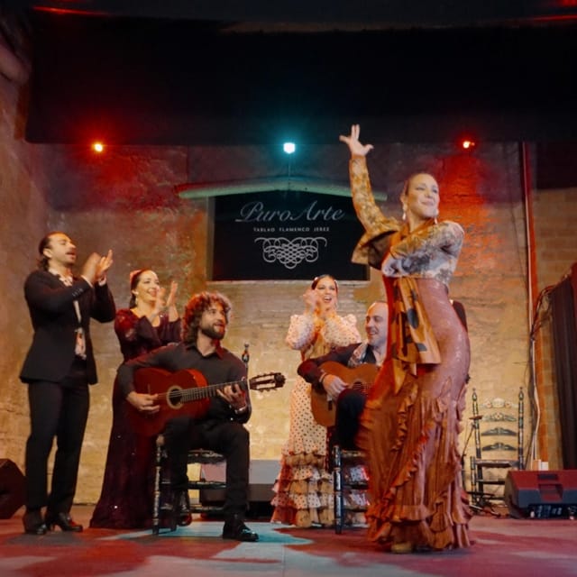 Jerez: Flamenco Show and Menu at Tablao Puro Arte - Key Points