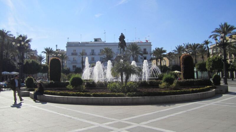 Jerez: Historic Center Guided Tour - Admire Cathedrals Architectural Facades
