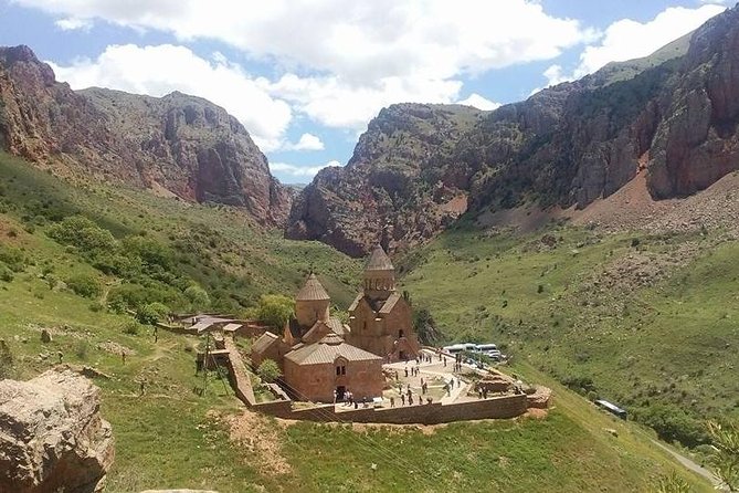 Jermuk (Waterfall), Noravank, Wine Tasting, Khor Virap - Wine Tasting Experience at Vineyard