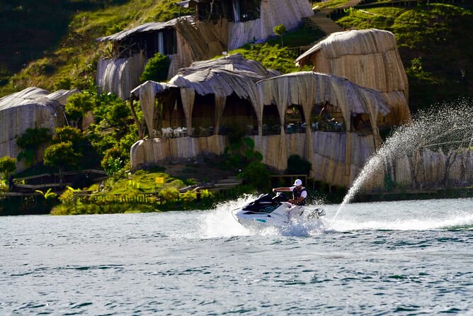Jet Ski in Guatapé Antioquia - Included Amenities and Facilities