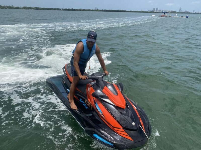 Jet Ski Miami : Experience the Ultimate Water Fun ! - Key Points