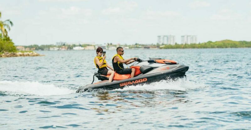 Jet Ski Miami : Experience the Ultimate Water Fun ! - What’s Included and What’s Not