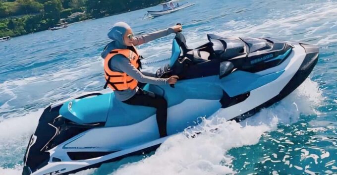 Jet Ski Rental - Safety and Support