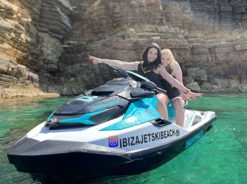 JET SKI TOUR ES VEDRA IBIZA FROM SANT ANTONI - Exploring Star Island