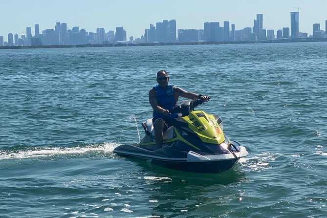 Jet Ski With Pontoon Ride at Downtown Miami - 2 Hours - Pontoon Sightseeing Boat